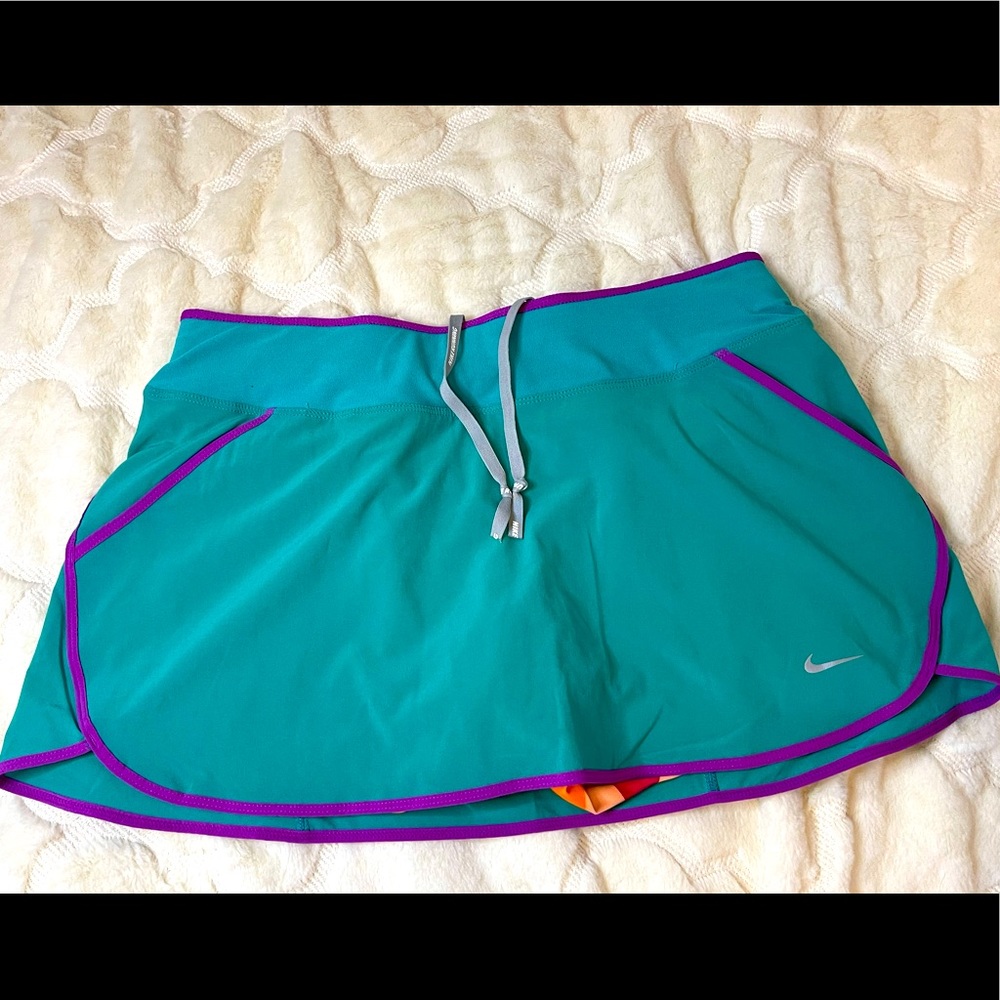 Nike skort